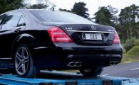 
	Ce numere avea megapiratul de la MegaUpload la zecile de Mercedesuri, Lamborghini si Rolls!

