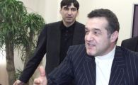 
	Gigi s-a certat din nou cu Piturca: "Se gandeste numai la el! De Steaua nu-i pasa!" De ce a plecat echipa la mare cu 7 zile inainte de startul sezonului:

