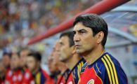 
	Capitanul nationalei, dat afara de Piturca? "Daca se plange prin presa si se supara, nu mai joaca pentru Romania!"
