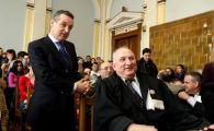
	Procurorul cere 6 ani de puscarie pentru Becali si 2 pentru Piturca: "Oameni ca Becali corup si compromit fotbalul"! Vezi cand se da sentinta!
