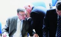 
	Legaturi bolnavicioase! Mircea Sandu s-a dat cu dusmanul! ATACUL fara precedent al lui Dragomir la adresa sefului FRF:
