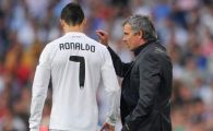 
	Mourinho a ramas cu gura cascata! Cristiano Ronaldo ii face declaratii lui Ferguson: "Mi-e dor de el, de Manchester! Acolo e o familie adevarata!"
