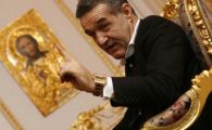 
	SOCANT! Dezvaluiri INCREDIBILE inainte de Rapid - Steaua! Becali: "Dinu Vama mi-a zis sa fac blat, are un jucator pe care il dirijeaza!"
