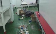 
	VIDEO: Vestiarul Realului arata ca VAMA VECHE de 1 mai :)) Imagini nebune cu ce a mai ramas dupa petrecerea de titlu
