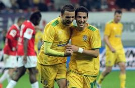 
	BIJUTERIA Stelei a ucis-o pe Dinamo! 'Am dat gol cu rivala! Vreau sa vina si Sanmartean cu mine la Steaua!' De ce nu se gandeste la plecare:
