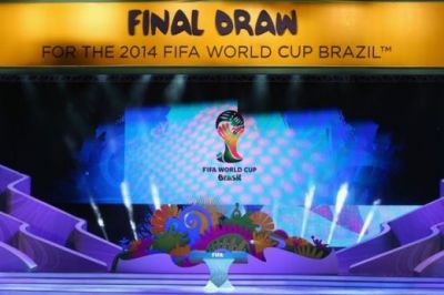 FIFA a tras deja grupele de la Cupa Mondiala<span style="color:#f00;">: Brazilia, Italia si Franta, in grupa mortii! </span>Vezi cu cine pica Romania: